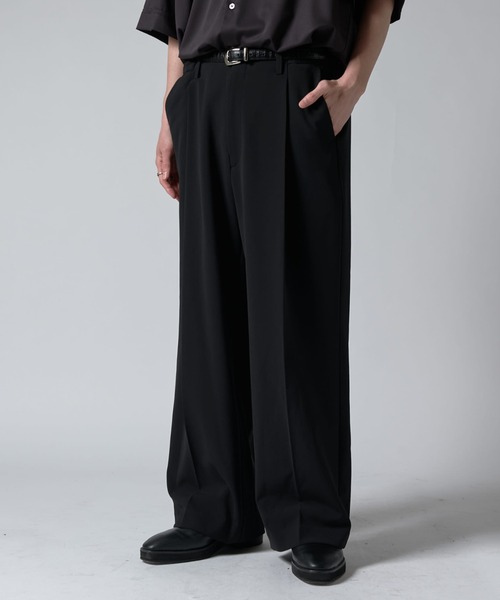 ワイドストレートパンツ（スラックス）｜Lui's（ルイス）の