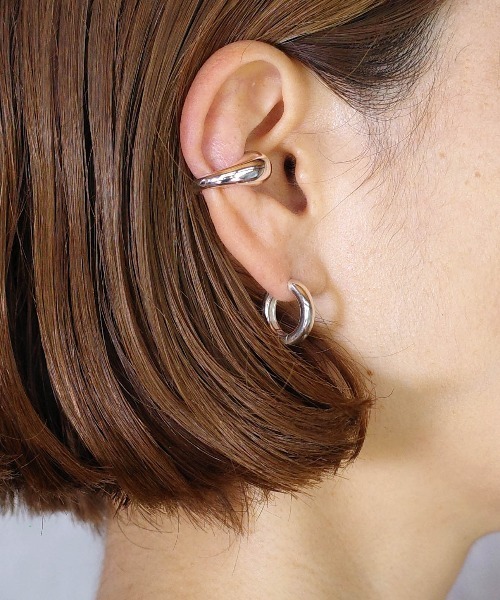 SIGNAL（シグナル）の「【SIGNAL/シグナル】Bold Line Ear Cuff / ボールドラインイヤーカフ（イヤーカフ・レディース・シルバー/ゴールド・FREE）」の4枚目の写真