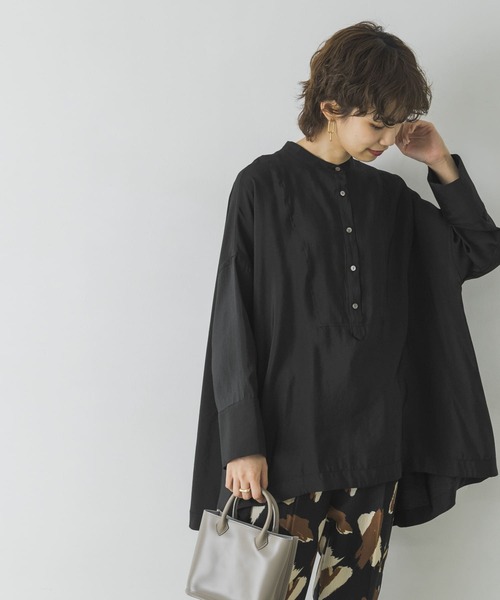 URBAN RESEARCH(アーバンリサーチ)の「フロントデザインドルマンブラウス(Tシャツ/カットソー・レディース・ブラック/ブラウン/ブルー系その他/オフホワイト・FREE)」の2枚目の写真