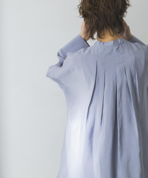 URBAN RESEARCH(アーバンリサーチ)の「フロントデザインドルマンブラウス(Tシャツ/カットソー・レディース・ブラック/ブラウン/ブルー系その他/オフホワイト・FREE)」の17枚目の写真