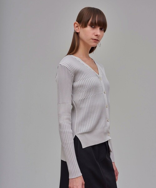 UNITED TOKYO（ユナイテッドトウキョウ）の「クロスリブカーディガン