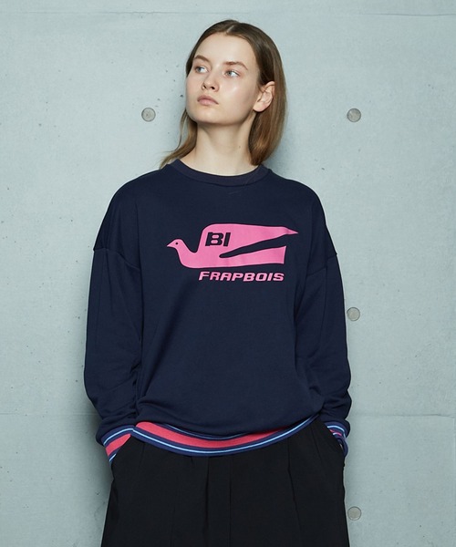 FRAPBOIS（フラボア）の「FRAPBOIS×BRANIFF INTERNATIONAL スウェット（スウェット・レディース・ネイビー/グリーン・1/2）」の2枚目の写真