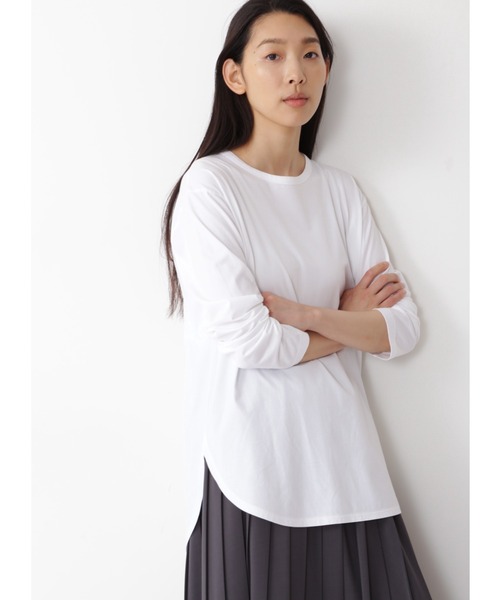 human woman（ヒューマンウーマン）の「コットンロングプルオーバー（Tシャツ/カットソー・レディース・ホワイト/グレー・MEDIUM）」の2枚目の写真