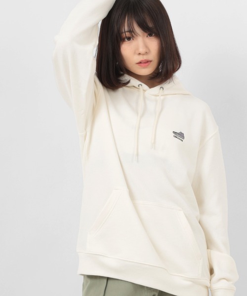 CONVERSE（コンバース）の「【CONVERSE/コンバース】 ビッグシルエット フード切替プルパーカー/ワンポイントロゴ プルパーカー/ウラケ フーディー（パーカー・メンズ・ブラック/オフホワイト/ベージュ系その他/ブラウン/ベージュ/グリーン/グリーン系その他/レッド系その他・L/M/XL）」の15枚目の写真