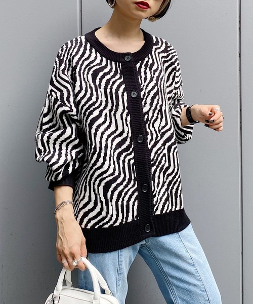 PAGEBOY（ページボーイ）の「アニマルクルーカーデ（ニット/セーター・レディース・ブラック系その他/ブルー系その他/ブラック系その他2/ブルー系その他2・FREE）」の19枚目の写真