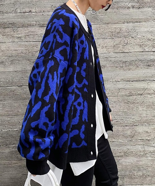 PAGEBOY（ページボーイ）の「アニマルクルーカーデ（ニット/セーター・レディース・ブラック系その他/ブルー系その他/ブラック系その他2/ブルー系その他2・FREE）」の11枚目の写真