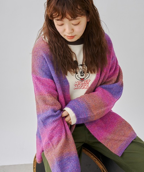 CPCM(シーピーシーエム)の「WEB限定/片畦編みグラデーションニットカーデ(カーディガン/ボレロ・レディース・サックスブルー/パープル・FREE)」の2枚目の写真