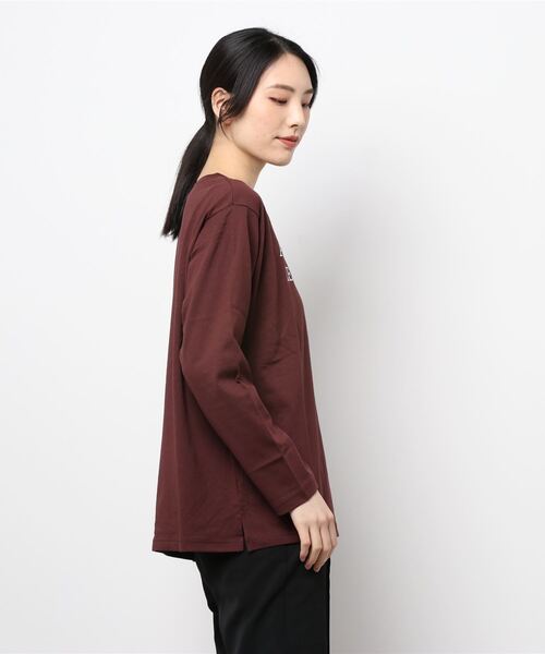 LOWRYS FARM（ローリーズファーム）の「プリントロゴＴＬＳ　254580（Tシャツ/カットソー・レディース・チャコールグレー/ダークブラウン/オフホワイト/アイボリー・FREE）」の8枚目の写真