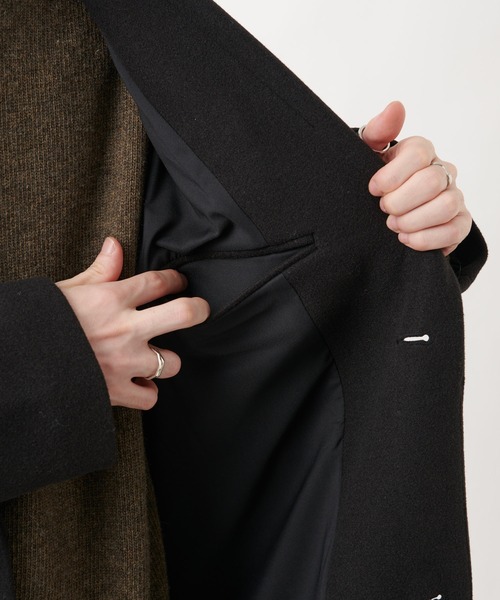 COLONY 2139(コロニートゥーワンスリーナイン)の「テックウールシングルチェスターコート(チェスターコート・メンズ・ブラック/ネイビー・MEDIUM/LARGE/X-LARGE)」の22枚目の写真