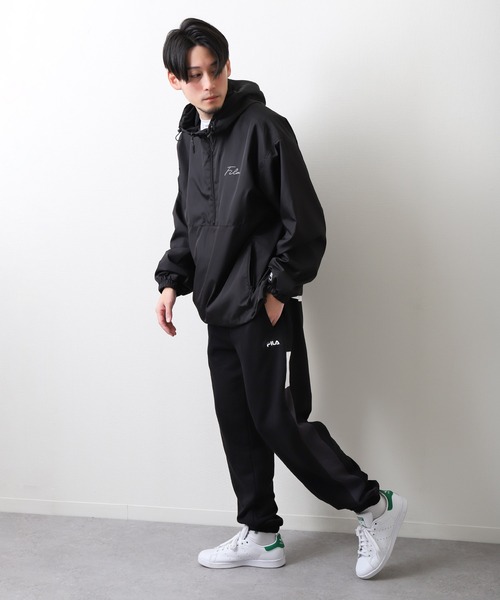 FILA（フィラ）の「【FILA】 バイカラージョガースウェットパンツ（スウェットパンツ・レディース・ブラック/ネイビー/ベージュ・MEDIUM/LARGE/X-LARGE）」の15枚目の写真