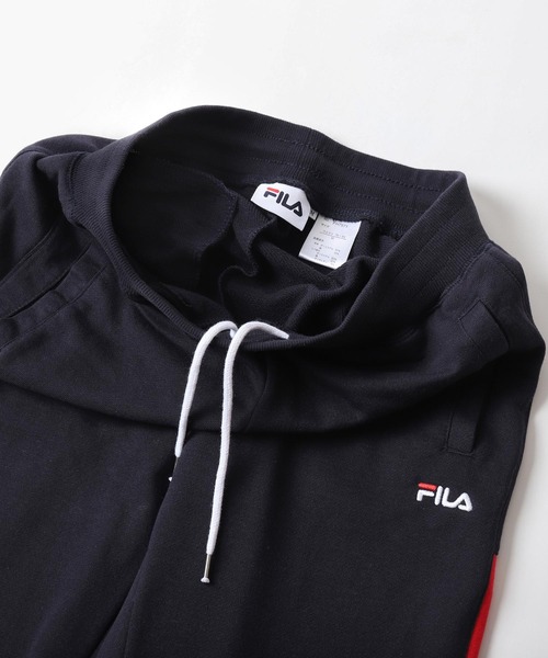 FILA（フィラ）の「【FILA】 バイカラージョガースウェットパンツ（スウェットパンツ・レディース・ブラック/ネイビー/ベージュ・MEDIUM/LARGE/X-LARGE）」の5枚目の写真