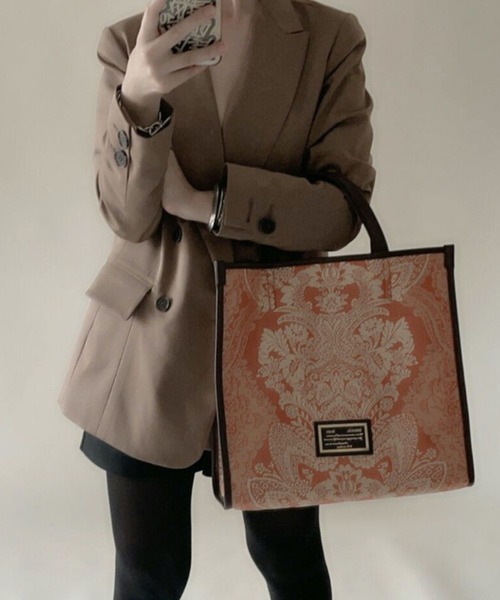 intoxic.(イントキシック)の「DAMASK JACQUARD LARGE TOTE ラージトート(トートバッグ・レディース・ブラック/ブルー/オレンジ・FREE)」の22枚目の写真