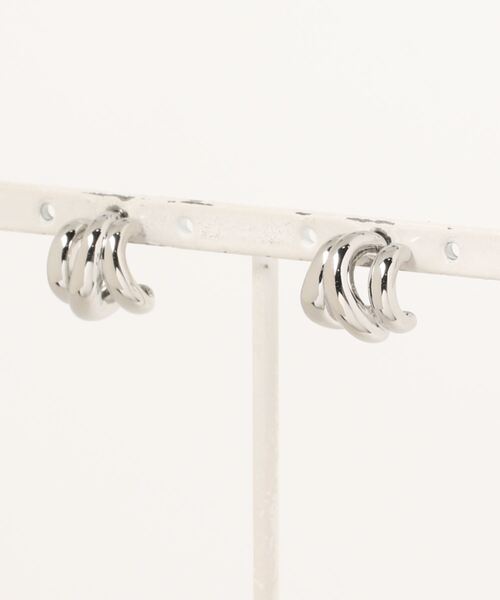 AMERICAN HOLIC(アメリカンホリック)の「トリプルラインミニフープピアス(ピアス(両耳用)・レディース・シルバー/ゴールド・FREE)」の7枚目の写真