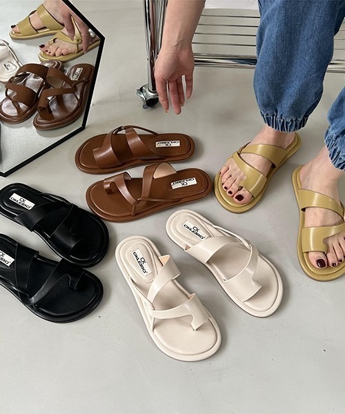 La-gemme（ラジェム）の「クロスベルトサンダル（サンダル・レディース・オフホワイト/イエロー/ブラウン/ブラック・38/36/39/35/37）」の17枚目の写真