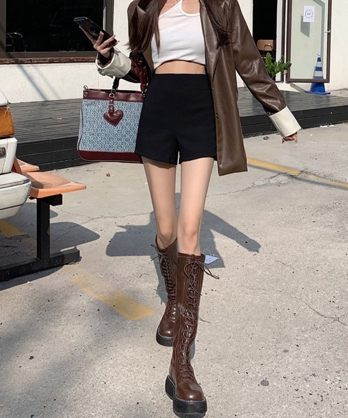 urge：（アージコロン ）の「【URGE：】ハイウエスト ベーシック ショートパンツ（その他パンツ・レディース・ブラック・LARGE/X-LARGE/MEDIUM/SMALL）」の6枚目の写真