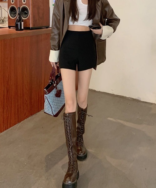 urge：（アージコロン ）の「【URGE：】ハイウエスト ベーシック ショートパンツ（その他パンツ・レディース・ブラック・LARGE/X-LARGE/MEDIUM/SMALL）」の8枚目の写真