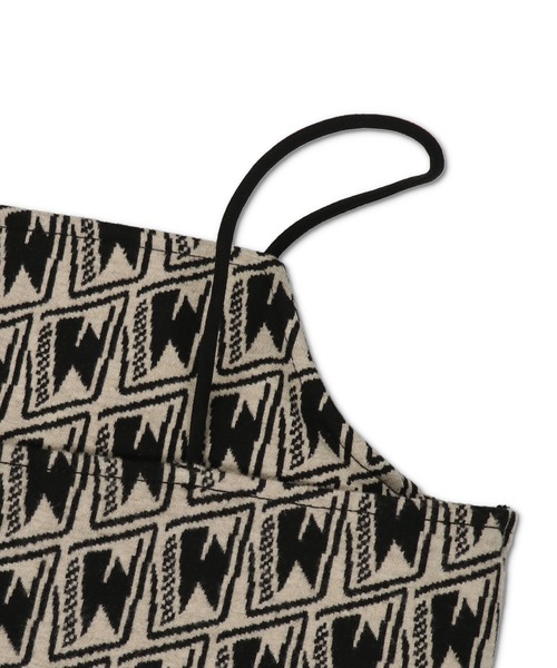 SPINNS（スピンズ）の「モノグラムデザインジャガードキャミソール（キャミソール・レディース・ブラック×ホワイト/ベージュ×ブラック・ONESIZE）」の13枚目の写真