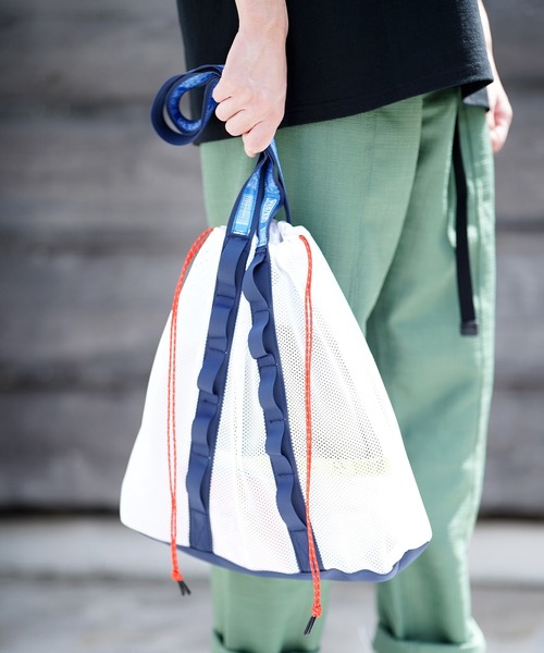 WEEKEND(ER)（ウィークエンダー）の「WEEKEND(ER) ウィークエンダー WEEKEND MESH TOTE BAG メッシュトートバッグ（トートバッグ・メンズ・ホワイト/ブラック/グレー/ネイビー/オリーブ/イエロー・FREE）」の2枚目の写真