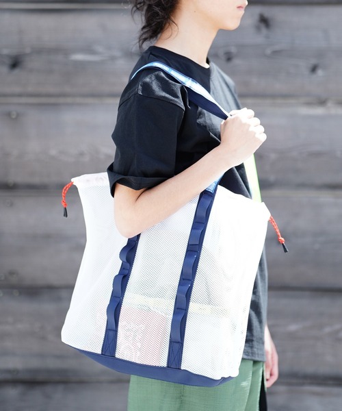 WEEKEND(ER)（ウィークエンダー）の「WEEKEND(ER) ウィークエンダー WEEKEND MESH TOTE BAG メッシュトートバッグ（トートバッグ・メンズ・ホワイト/ブラック/グレー/ネイビー/オリーブ/イエロー・FREE）」の15枚目の写真