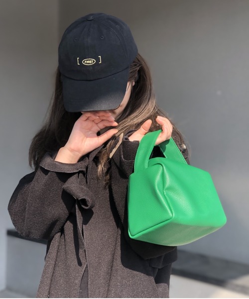 yuue' ( wear )(ユーイ)の「2way ボストンバッグ / ショルダーバッグ(ショルダーバッグ・レディース・ホワイト/ブラック/オレンジ/グリーン・FREE)」の16枚目の写真