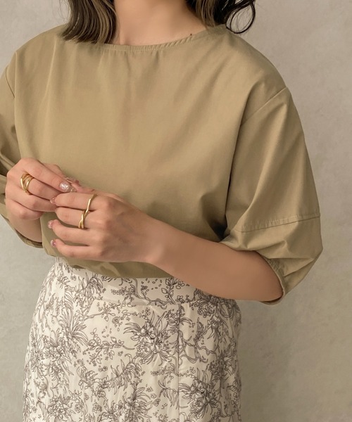 apres jour clair（アプレジュールクレア）の「【apres jour clair】ランタンスリーブブラウス【ZOZOTOWN限定アイテム】（シャツ/ブラウス・レディース・ベージュ/オフホワイト/モカ・フリー/X-LARGE）」の6枚目の写真