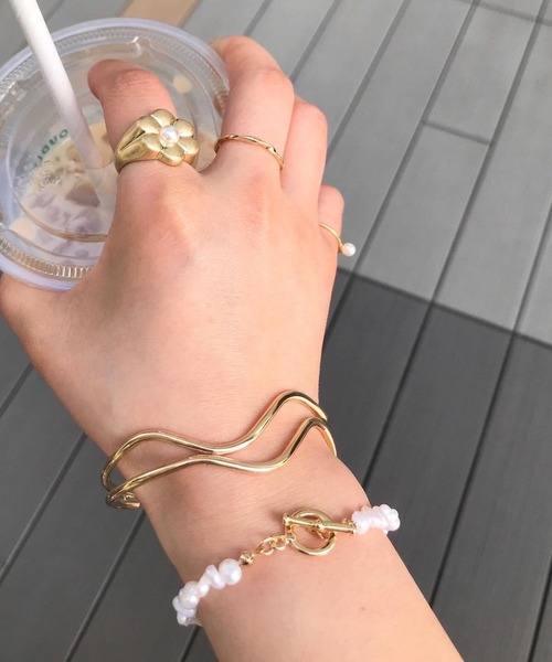 Me%（ミィパーセント）の「タンスイパールブレスレット（ブレスレット・レディース・イエロー・FREE）」の2枚目の写真