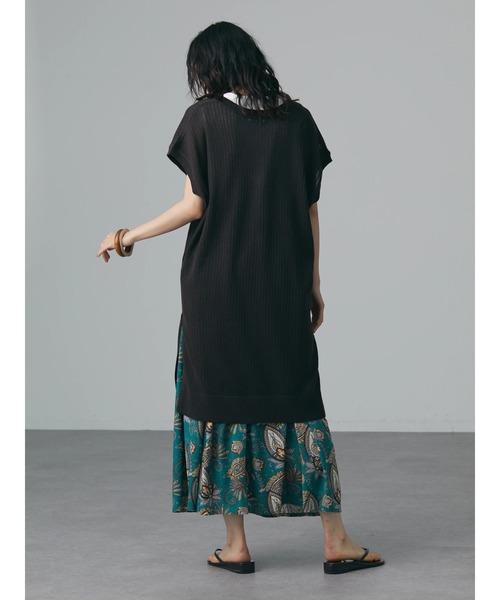 CRAFT STANDARD BOUTIQUE(クラフトスタンダードブティック)の「【手洗い】リブ切替えVネックジレ *◆(ベスト・レディース・ベージュ/チャコールグレー/グリーン・FREE)」の11枚目の写真