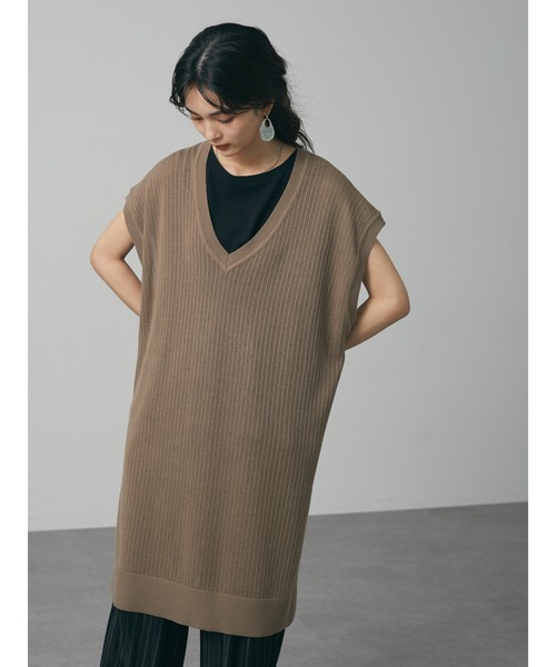 CRAFT STANDARD BOUTIQUE(クラフトスタンダードブティック)の「【手洗い】リブ切替えVネックジレ *◆(ベスト・レディース・ベージュ/チャコールグレー/グリーン・FREE)」の8枚目の写真