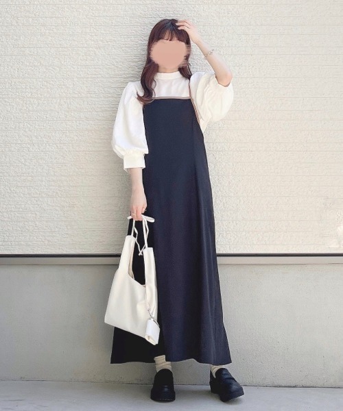 WEGO（ウィゴー）の「WEGO/バックリボンマーメイドキャミワンピース（ワンピース・レディース・ブラック/ライトベージュ・FREE）」の16枚目の写真