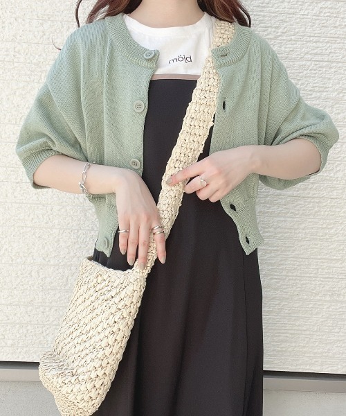 WEGO（ウィゴー）の「WEGO/バックリボンマーメイドキャミワンピース（ワンピース・レディース・ブラック/ライトベージュ・FREE）」の4枚目の写真