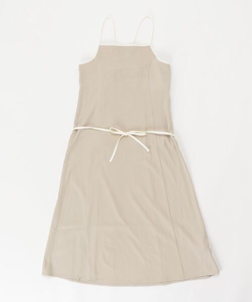 WEGO（ウィゴー）の「WEGO/バックリボンマーメイドキャミワンピース（ワンピース・レディース・ブラック/ライトベージュ・FREE）」の15枚目の写真