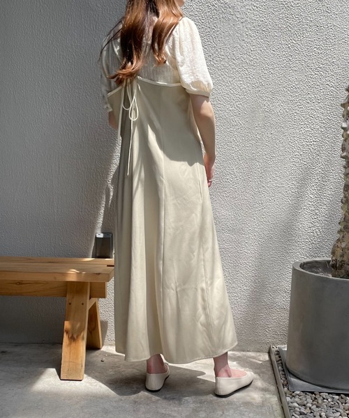 WEGO（ウィゴー）の「WEGO/バックリボンマーメイドキャミワンピース（ワンピース・レディース・ブラック/ライトベージュ・FREE）」の21枚目の写真