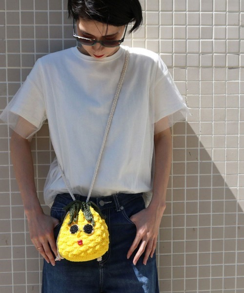 Paradise Picnic(パラダイスピクニック)の「トロピカルフルーツミニバッグ(かごバッグ・レディース・イエロー/レッド/ベージュ・FREE)」の3枚目の写真