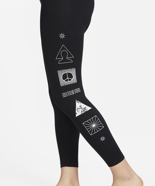 NIKE（ナイキ）の「ナイキ ヨガ Dri-FIT ウィメンズ 7/8 ハイライズ グラフィック レギンス / Nike Yoga Dri-FIT Women's 7/8 High-Rise Graphic Leggings（レギンス/スパッツ・レディース・オリーブ系/ブラック・M/XS/L/S/XL）」の4枚目の写真