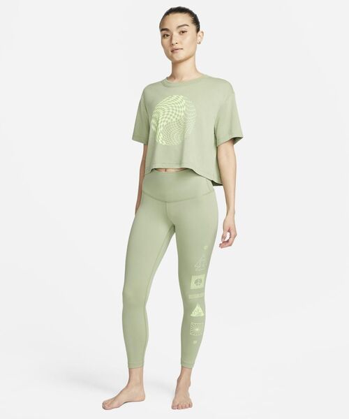 NIKE（ナイキ）の「ナイキ ヨガ Dri-FIT ウィメンズ 7/8 ハイライズ グラフィック レギンス / Nike Yoga Dri-FIT Women's 7/8 High-Rise Graphic Leggings（レギンス/スパッツ・レディース・オリーブ系/ブラック・M/XS/L/S/XL）」の12枚目の写真