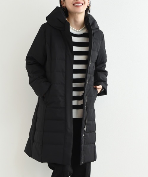 INTERPLANET(インタープラネット)の「エシカルストレッチタフタロングダウン(ダウンジャケット/コート・レディース・ベージュ/ブラック・FREE)」の15枚目の写真