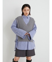 LILY BROWN（リリーブラウン）の「ニットベストレイヤードシャツ  