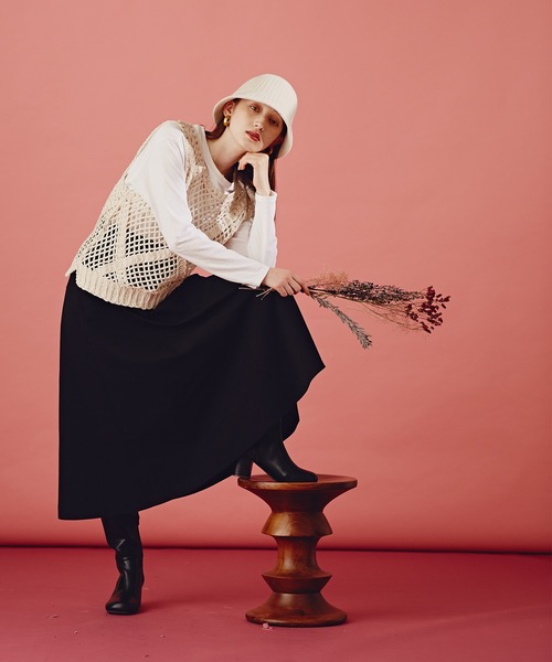 N.(N. Natural Beauty Basic)(エヌエヌナチュラルビューティーベーシック)の「《n.'look》◆格子柄レース編みジレニット(ニット/セーター・レディース・ブラック/クリーム・MEDIUM)」の12枚目の写真