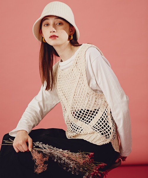 N.(N. Natural Beauty Basic)(エヌエヌナチュラルビューティーベーシック)の「《n.'look》◆格子柄レース編みジレニット(ニット/セーター・レディース・ブラック/クリーム・MEDIUM)」の15枚目の写真