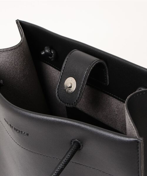 AZUL by moussy(アズールバイマウジー)の「NARROW HANDLE SHOPPER BAG Ⅲ/ナローハンドルショッパーバッグⅢ(ショルダーバッグ・レディース・ブラック/ベージュ/グリーン/マルチ・FREE)」の9枚目の写真