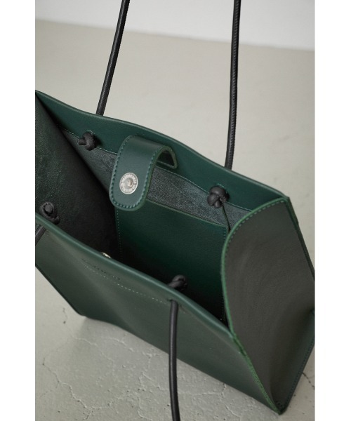 AZUL by moussy(アズールバイマウジー)の「NARROW HANDLE SHOPPER BAG Ⅲ/ナローハンドルショッパーバッグⅢ(ショルダーバッグ・レディース・ブラック/ベージュ/グリーン/マルチ・FREE)」の17枚目の写真