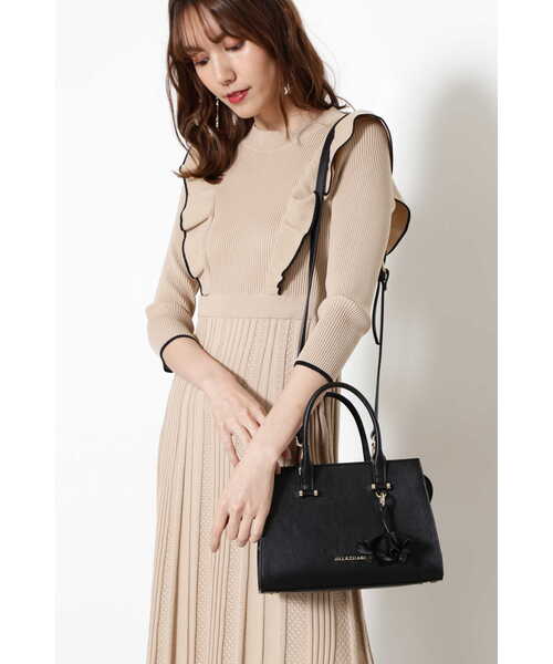 JILL STUART（ジルスチュアート）の「◆ポリーンチャームバッグ（トートバッグ・レディース・ホワイト/ブラック・ﾌﾘ-）」の3枚目の写真