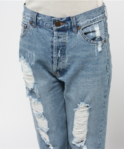 mystic（ミスティック）の「ダメージデニムテーパード（デニムパンツ・レディース・ホワイト/ブルー・1/2）」の4枚目の写真