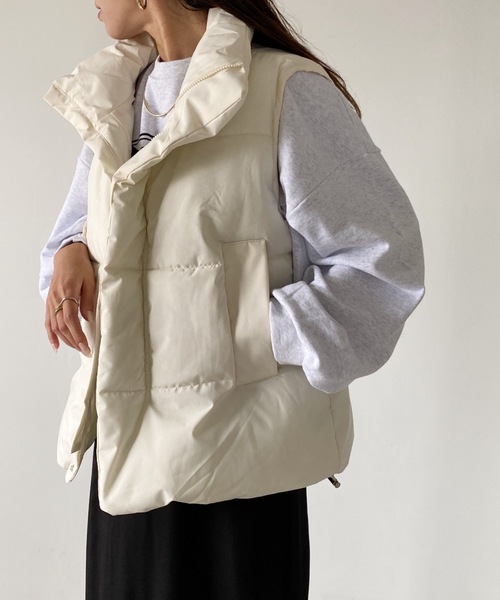 MYMOOD.（マイムード）の「ビッグダウンベスト（ダウンベスト・レディース・ブラック/アイボリー・FREE）」の13枚目の写真