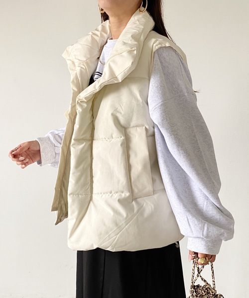 MYMOOD.（マイムード）の「ビッグダウンベスト（ダウンベスト・レディース・ブラック/アイボリー・FREE）」の12枚目の写真