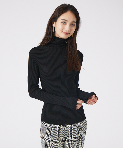 qualite（カリテ）の「シームレスタートルニット（ニット/セーター・レディース・ホワイト/ブラック/オレンジ/チャコールグレー・フリー）」の3枚目の写真