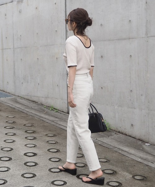 LAULEN（ローレン）の「HW Tapered denim/ハイウエストテーパードデニム（デニムパンツ・レディース・ホワイト・MEDIUM/SMALL）」の3枚目の写真