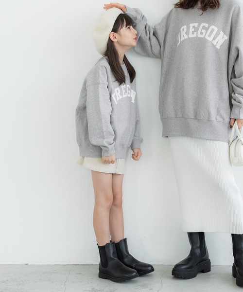 coca（coca）（コカ）の「キッズ 親子お揃い裏起毛カレッジスウェット（スウェット・キッズ・チャコールグレー/ネイビー/グレー/アイボリー/グリーン/ライトグレー/ブルー/オートミール・100/110/120/130/140/150）」の10枚目の写真