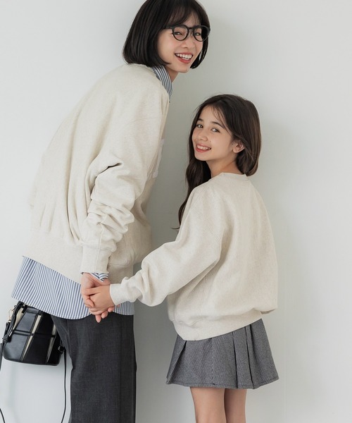 coca（coca）（コカ）の「キッズ 親子お揃い裏起毛カレッジスウェット（スウェット・キッズ・チャコールグレー/ネイビー/グレー/アイボリー/グリーン/ライトグレー/ブルー/オートミール・100/110/120/130/140/150）」の16枚目の写真