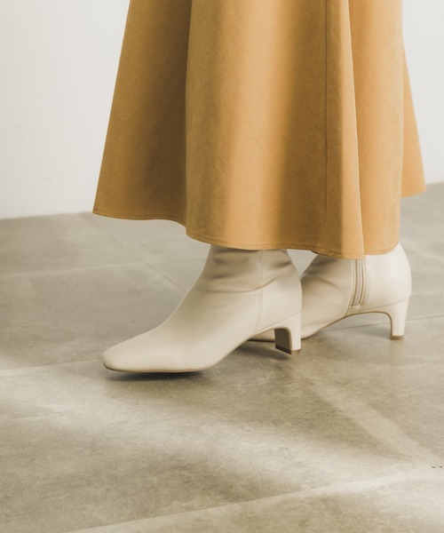 URBAN RESEARCH(アーバンリサーチ)の「ストレッチショートブーツ(ブーツ・レディース・ブラック/アイボリー/ベージュ系その他・38/37/39/36)」の11枚目の写真